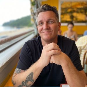 Meet your Posher, Christopher